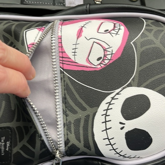 🆕 Nightmare Before Christmas 3 Piece Gift Set Mini Backpack ID Wallet Keychains - Picture 16 of 16